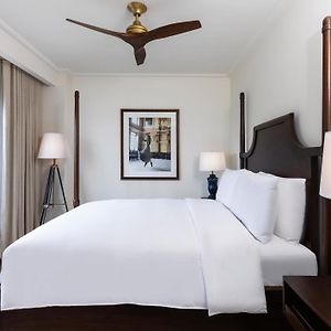 Luxury Queen Room